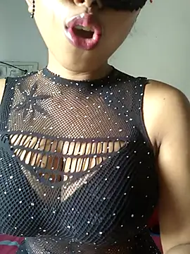 Snapshot of sandy_naughty chatting on October 25, 7:51 am sandy naughty online show from October 25, 7:51 am