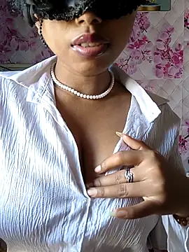 sandy naughty online show from March 5, 3:58 am