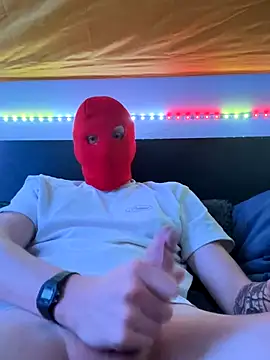 Snapshot of Timon1510 chatting on December 15, 10:59 pm Timon1510 online show from December 15, 10:59 pm