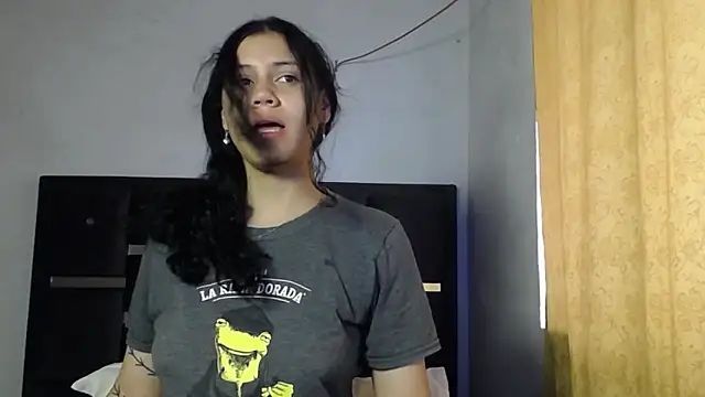 Snapshot of realshy-Stepsis chatting on April 28, 12:53 pm realshy-Stepsis online show from April 28, 12:53 pm