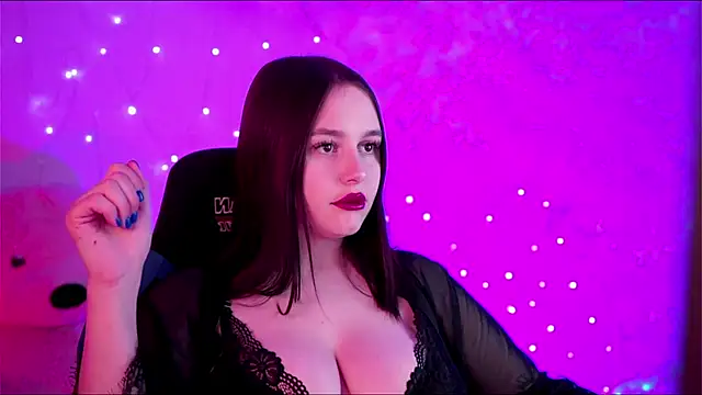 SerenaFerrera online show from December 4, 10:46 pm