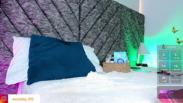 Snapshot of amandaaJones_ chatting on October 29, 7:57 pm amandaaJones online show from October 29, 7:57 pm