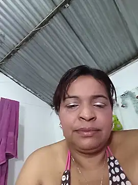  violetta - online show from February 18, 9:50 am