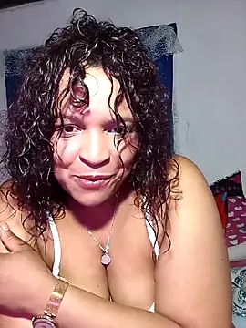  violetta - online show from December 16, 12:15 am