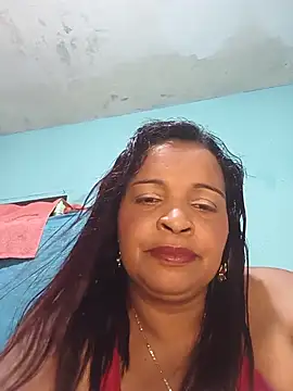 Snapshot of _violetta_- chatting on July 8, 12:57 am violetta - online show from July 8, 12:57 am
