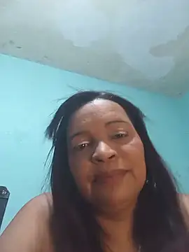 Snapshot of _violetta_- chatting on July 18, 1:30 pm violetta - online show from July 18, 1:30 pm
