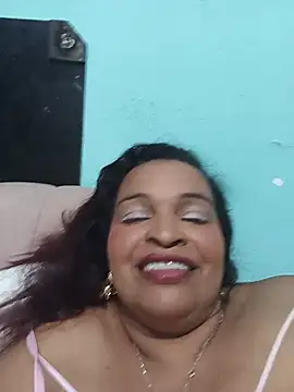 Snapshot of _violetta_- chatting on July 5, 2:16 am violetta - online show from July 5, 2:16 am