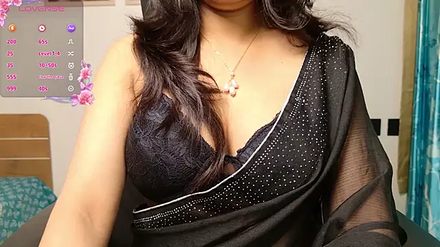 Punjabi Queen1 online show from November 23, 3:55 pm