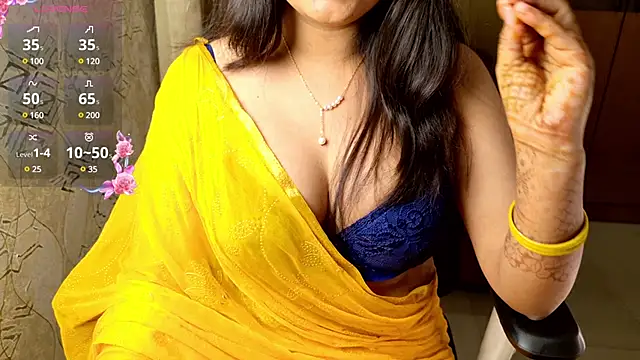 Snapshot of Punjabi_Queen1 chatting on March 2, 10:37 am Punjabi Queen1 online show from March 2, 10:37 am