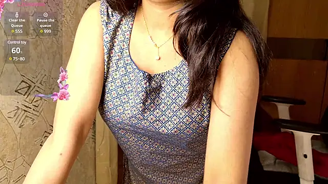 Snapshot of Punjabi_Queen1 chatting on March 18, 6:06 pm Punjabi Queen1 online show from March 18, 6:06 pm