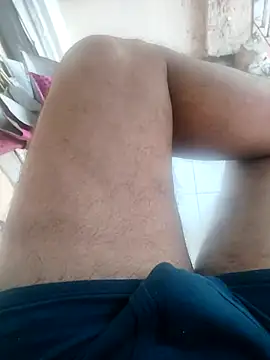 Snapshot of Vinay-kumar89 chatting on November 11, 4:07 am Vinay-kumar89 online show from November 11, 4:07 am