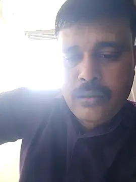 Snapshot of Vinay-kumar89 chatting on December 16, 9:02 am Vinay-kumar89 online show from December 16, 9:02 am