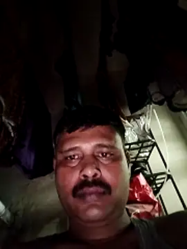 Snapshot of Vinay-kumar89 chatting on December 14, 5:40 pm Vinay-kumar89 online show from December 14, 5:40 pm