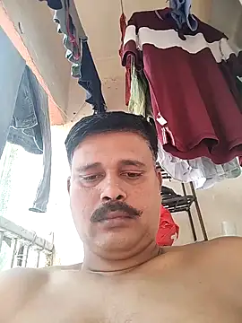 Snapshot of Vinay-kumar89 chatting on November 15, 8:18 am Vinay-kumar89 online show from November 15, 8:18 am