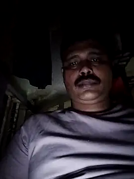 Snapshot of Vinay-kumar89 chatting on December 17, 6:35 pm Vinay-kumar89 online show from December 17, 6:35 pm