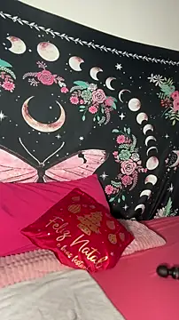 RuivaRaposinha online show from January 7, 8:58 pm