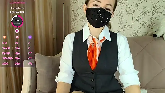 MilfeaN online show from September 19, 7:40 pm