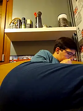 Snapshot of Azerty0911 chatting on November 22, 10:08 pm Azerty0911 online show from November 22, 10:08 pm