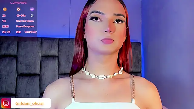 Snapshot of Liittle_foxxxy chatting on February 1, 2:13 pm Liittle foxxxy online show from February 1, 2:13 pm