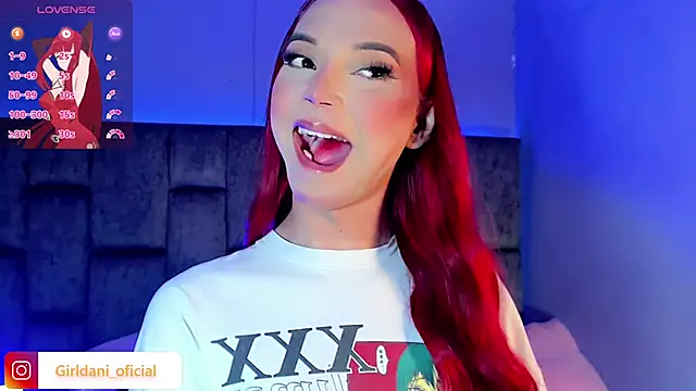 Snapshot of Liittle_foxxxy chatting on February 14, 3:11 am Liittle foxxxy online show from February 14, 3:11 am