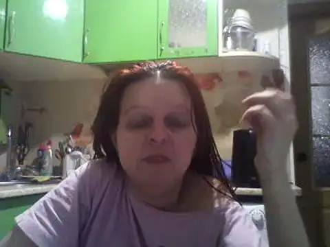 Snapshot of CatMelissa chatting on February 18, 9:42 pm CatMelissa online show from February 18, 9:42 pm