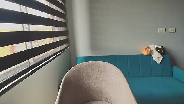 Lauri  fit online show from September 24, 3:18 pm