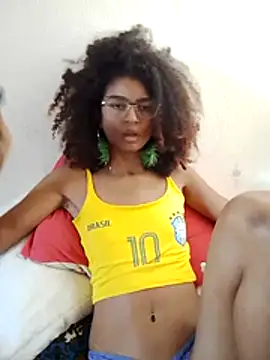 Snapshot of Emanuelle_manu chatting on June 19, 1:06 pm Emanuelle manu online show from June 19, 1:06 pm