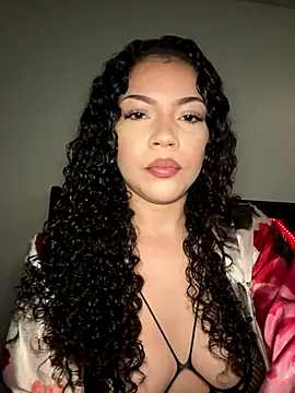 ladylavish online show from October 5, 1:40 am