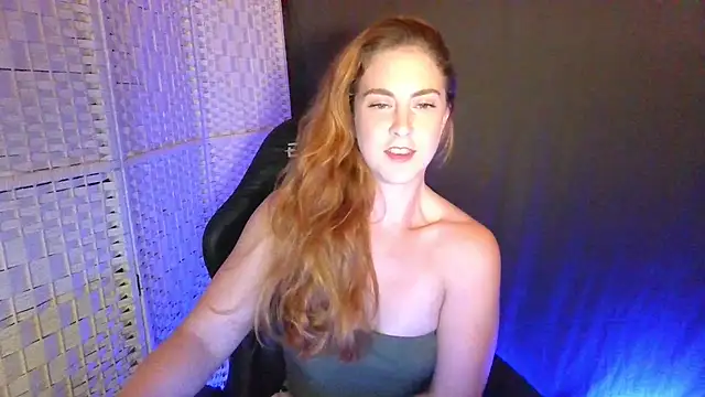 Snapshot of KayleyxEmily chatting on October 11, 7:59 pm KayleyxEmily online show from October 11, 7:59 pm