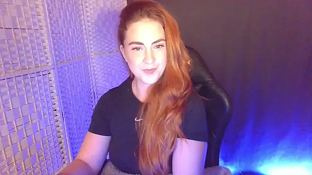 KayleyxEmily online show from February 7, 9:12 pm