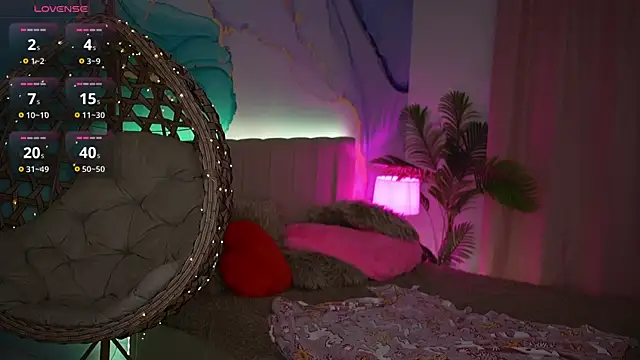 DonnaLustt online show from March 27, 8:26 am