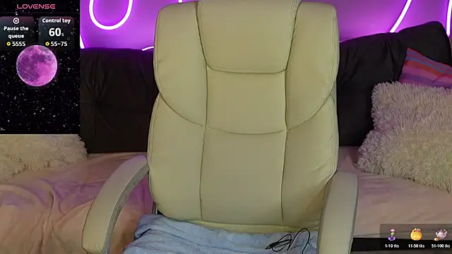 DonnaLustt online show from November 14, 9:51 pm