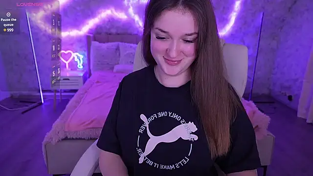 DonnaLustt online show from March 6, 7:54 pm