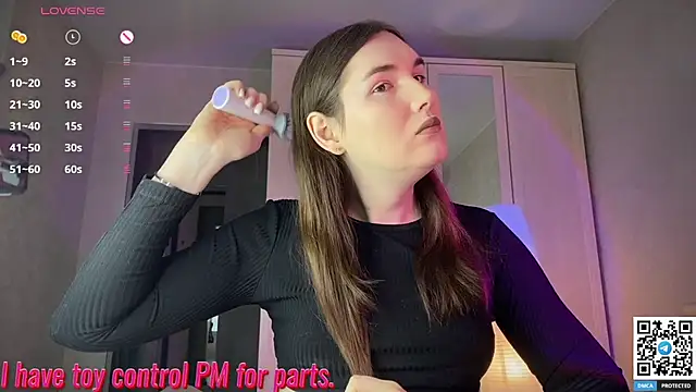 Maria Bowie online show from March 22, 7:32 am