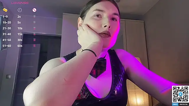 Maria Bowie online show from February 6, 7:26 am