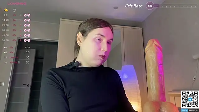 Maria Bowie online show from December 23, 9:08 am