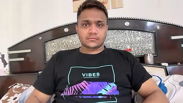 Rhythm Rhyme online show from December 16, 7:23 am