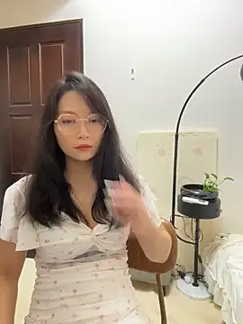 wt0314 online show from June 15, 1:39 am