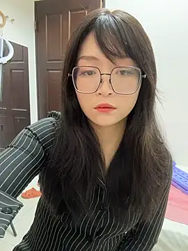 wt0314 online show from April 7, 1:13 pm