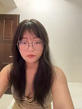 wt0314 online show from April 29, 1:59 pm