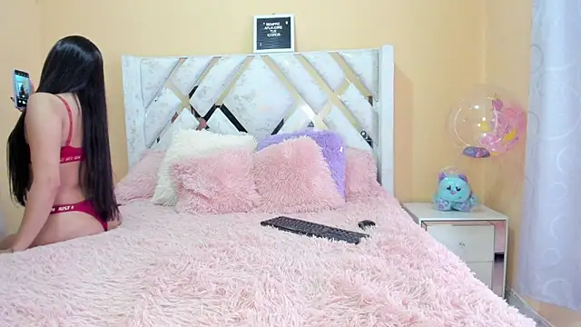 Anniie grey online show from March 16, 9:39 pm