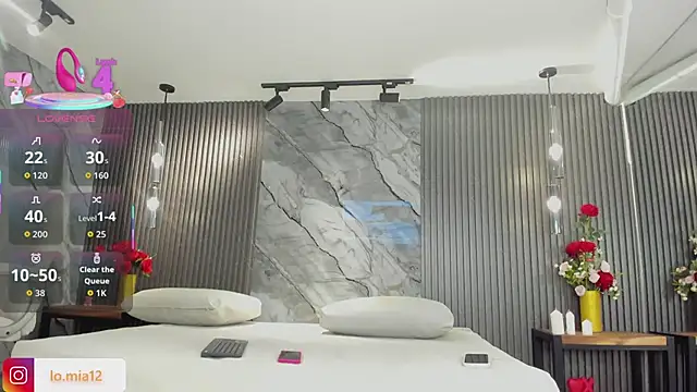 julietha taylor online show from March 6, 2:17 am