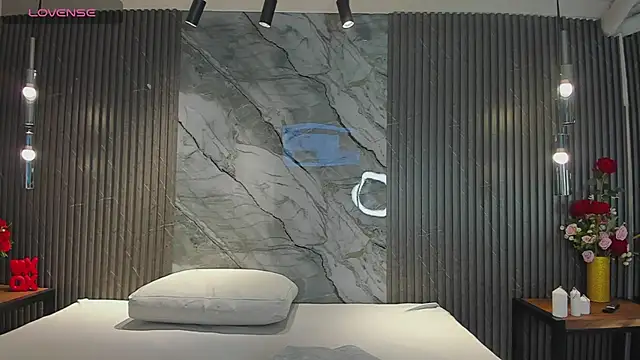 julietha taylor online show from March 20, 2:01 am