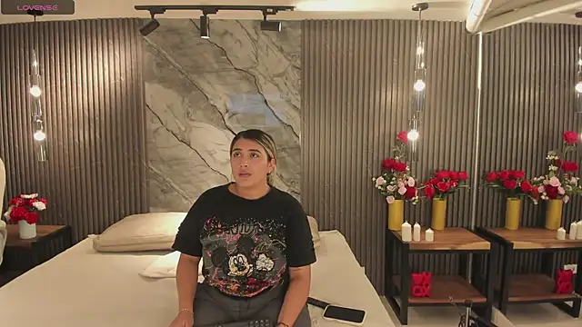 julietha taylor online show from March 4, 3:36 am