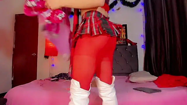 Gabyqueen70 online show from November 30, 4:02 am