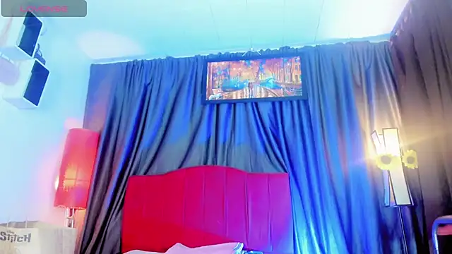 Snapshot of Gabyqueen70 chatting on February 14, 3:07 am Gabyqueen70 online show from February 14, 3:07 am