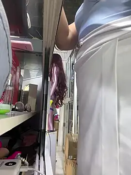 Snapshot of sofiafantasy chatting on February 17, 2:47 pm sofiafantasy online show from February 17, 2:47 pm