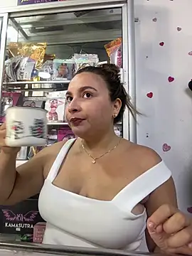 Snapshot of sofiafantasy chatting on February 2, 3:00 pm sofiafantasy online show from February 2, 3:00 pm