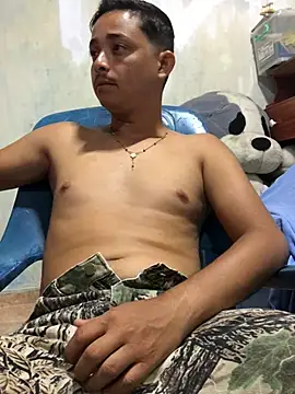 isacalejandroo online show from February 19, 3:17 am