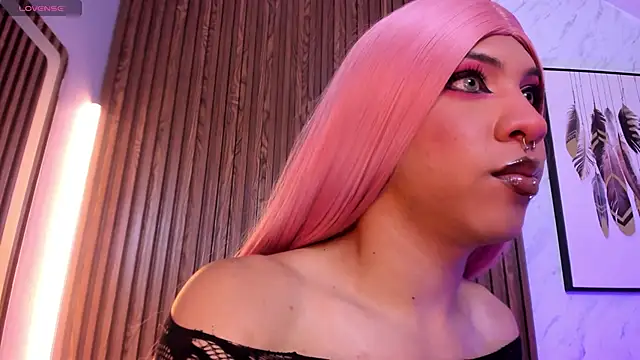 Snapshot of AndyBlake_ chatting on January 16, 12:03 am AndyBlake online show from January 16, 12:03 am